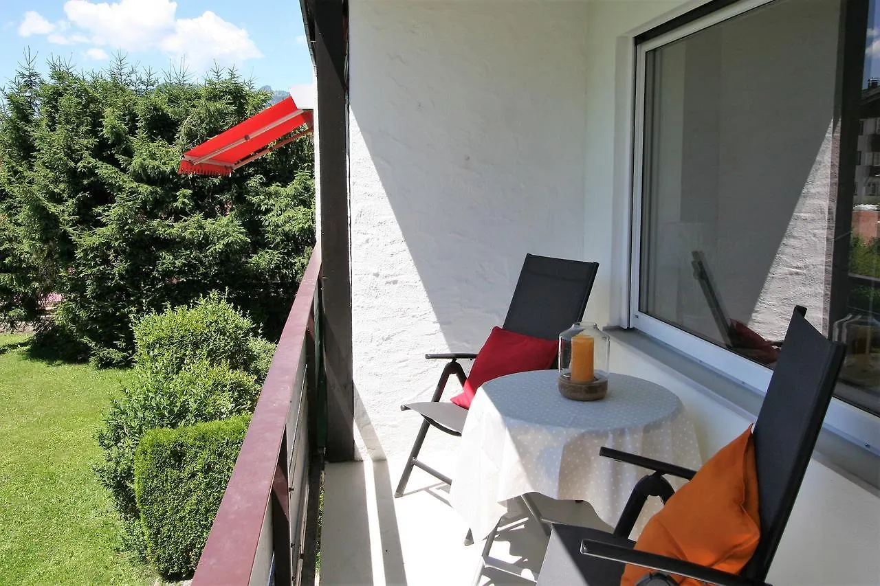 Apartment Alpenflair Ferienwohnungen Whg 107 